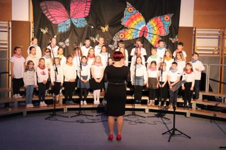 Območna revija otroških in mladinskih pevskih zborov občin Kamnik in Komenda (47)